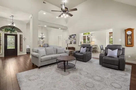 4002 Glenwood Drive Richmond TX 77406