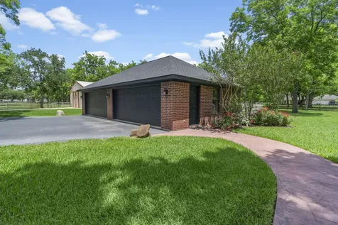 4002 Glenwood Drive Richmond TX 77406