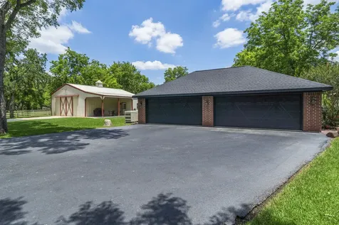 4002 Glenwood Drive Richmond TX 77406