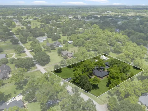 4002 Glenwood Drive Richmond TX 77406