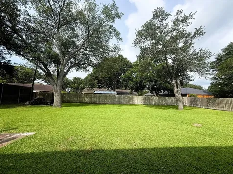 1006 Fairlane Drive Ganado TX 77962