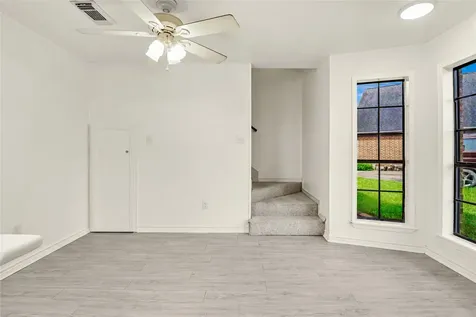 1010 Mockingbird Lane Richwood TX 77531