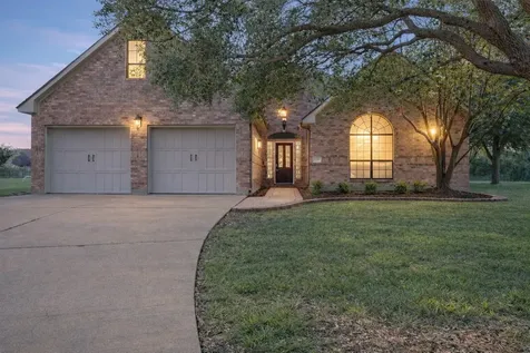 1010 Mockingbird Lane Richwood TX 77531