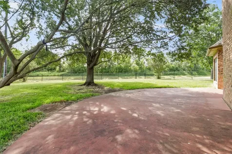 1010 Mockingbird Lane Richwood TX 77531