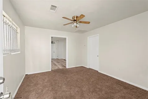 4906 Farmer Street Houston TX 77020