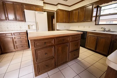 5950 Pinkstaff Lane Beaumont TX 77706