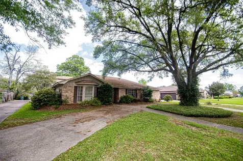 5950 Pinkstaff Lane Beaumont TX 77706