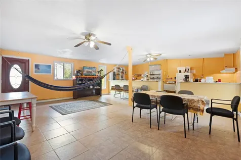 1309 S Franklin Avenue Cleveland TX 77327
