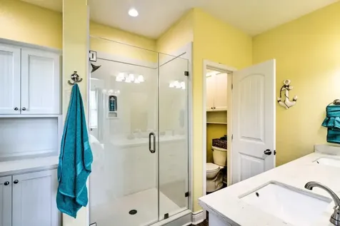 4022 Fort Bend Drive Galveston TX 77554