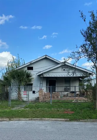 213 Hunt Street Houston TX 77003
