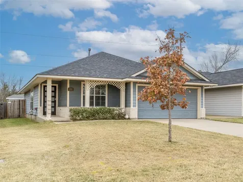 1108 Cottage Grove Circle Bryan TX 77801