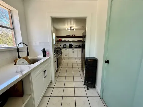 4183 County Road 571 West Columbia TX 77486