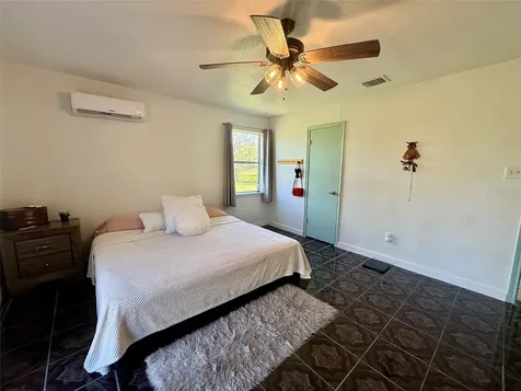 4183 County Road 571 West Columbia TX 77486