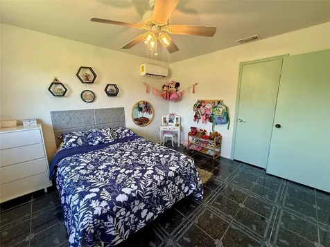 4183 County Road 571 West Columbia TX 77486