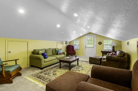 235 South Circle Drive Livingston TX 77351