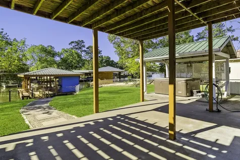 235 South Circle Drive Livingston TX 77351