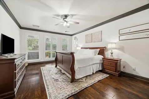 2806 Whispering Fern Court Kingwood TX 77345