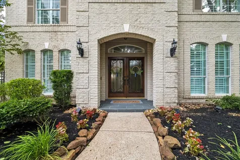 2806 Whispering Fern Court Kingwood TX 77345