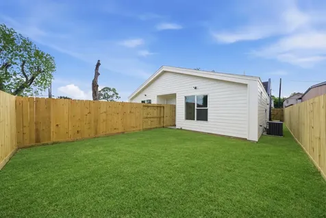 6514 Luce Street B Houston TX 77087