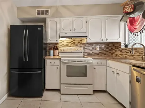 2511 Marilee Ln Unit 4 Houston TX 77057