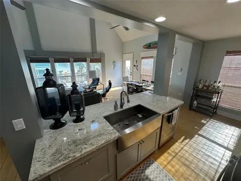 2836 Gulfview Lane Crystal Beach TX 77650