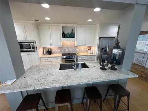2836 Gulfview Lane Crystal Beach TX 77650