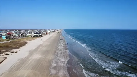 2836 Gulfview Lane Crystal Beach TX 77650