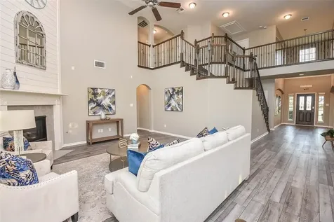 7518 Lake Ivie Needville TX 77461