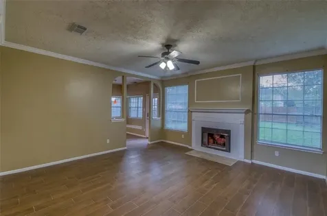 4803 Widerop Lane Friendswood TX 77546