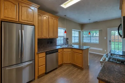 4803 Widerop Lane Friendswood TX 77546