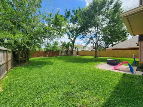 4803 Widerop Lane Friendswood TX 77546