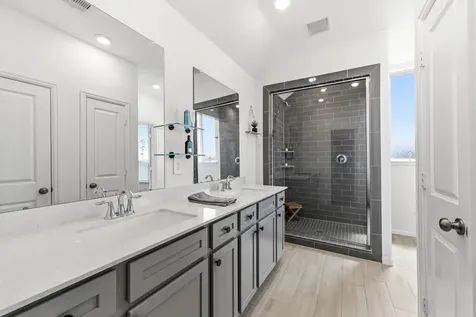 649 Royal Arch Drive Conroe TX 77304