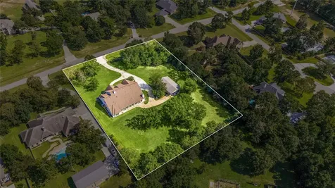 8989 Stone Oak Drive Montgomery TX 77316