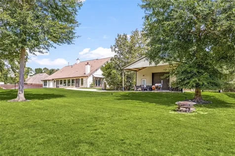 8989 Stone Oak Drive Montgomery TX 77316