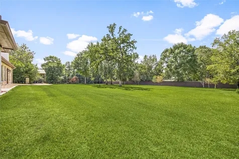 8989 Stone Oak Drive Montgomery TX 77316
