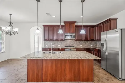 7 Canyon Wren Drive Spring TX 77389