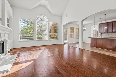 7 Canyon Wren Drive Spring TX 77389