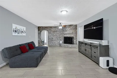 5343 Royal Parkway Friendswood TX 77546