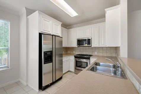 1727 Hadley Street Houston TX 77003