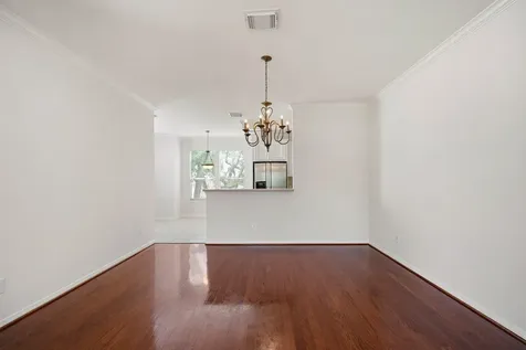 1727 Hadley Street Houston TX 77003