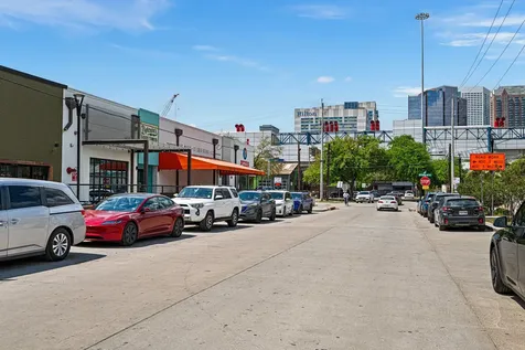 1727 Hadley Street Houston TX 77003