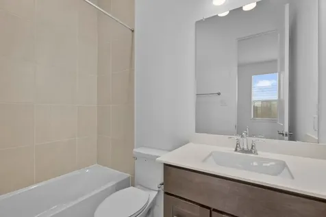 11919 Canal View Boulevard Mont Belvieu TX 77523