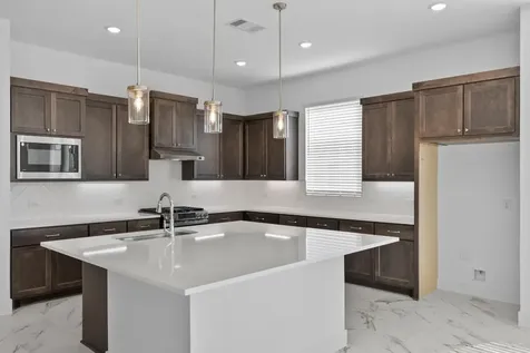 11919 Canal View Boulevard Mont Belvieu TX 77523