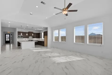 11919 Canal View Boulevard Mont Belvieu TX 77523