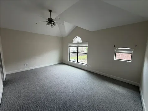 8715 Meadowcroft Drive 1204 Houston TX 77063