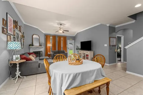13846 Mckinney Creek Lane Houston TX 77044