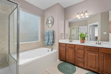 13846 Mckinney Creek Lane Houston TX 77044