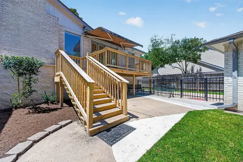 15310 Philippine Street Jersey Village TX 77040