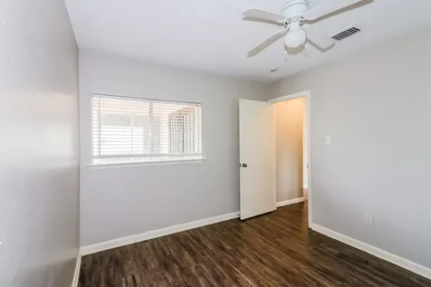 10810 Lakewood Oaks Drive Sugar Land TX 77498