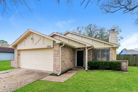 10810 Lakewood Oaks Drive Sugar Land TX 77498